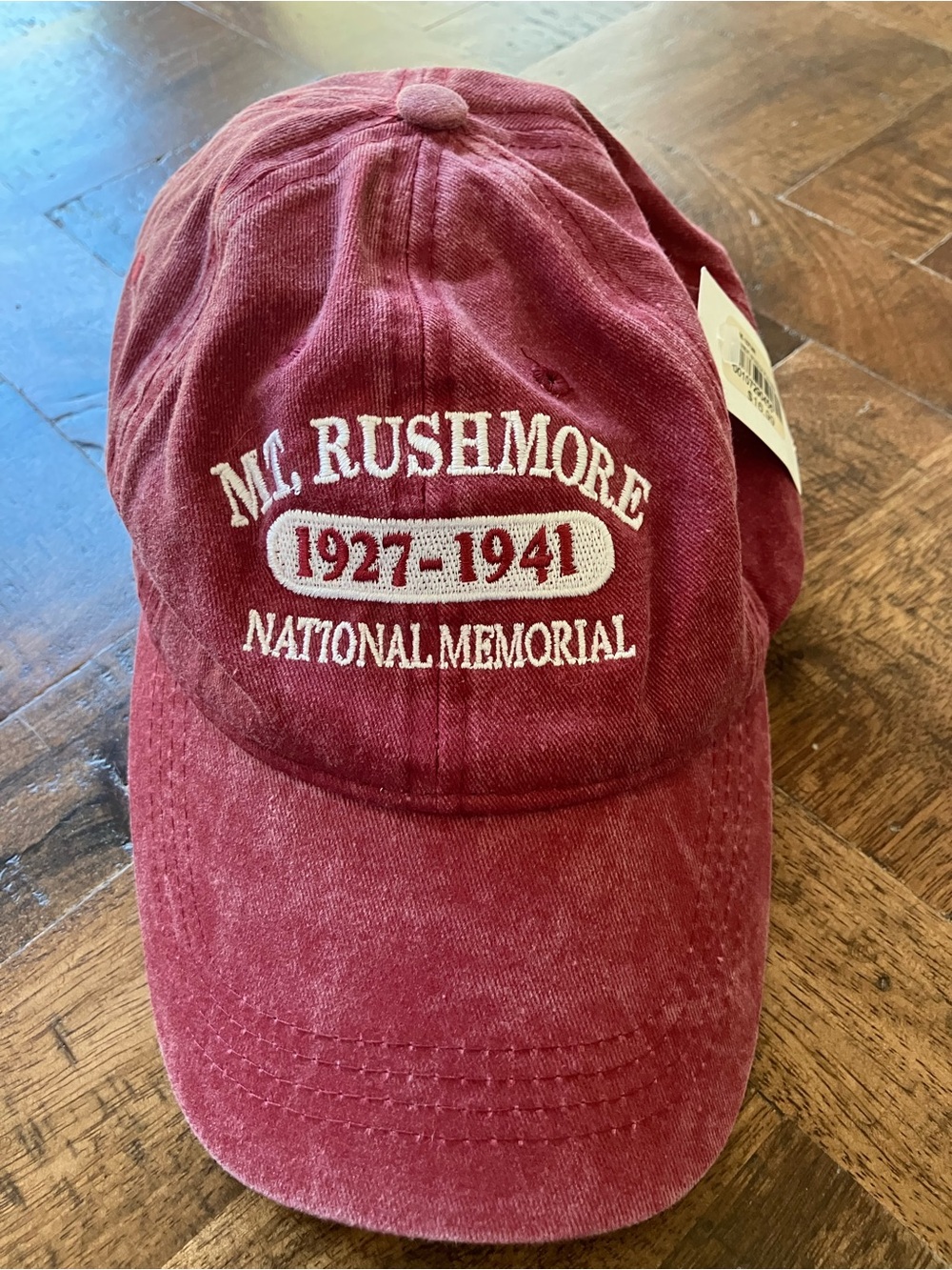 Mt. Rushmore National Memorial Maroon Baseball Cap